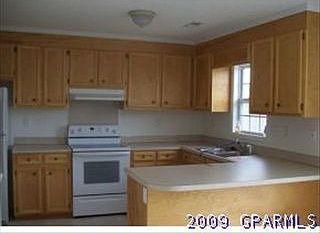 2nd image of 3969 Nnn5 Sterling Pointe Dr
