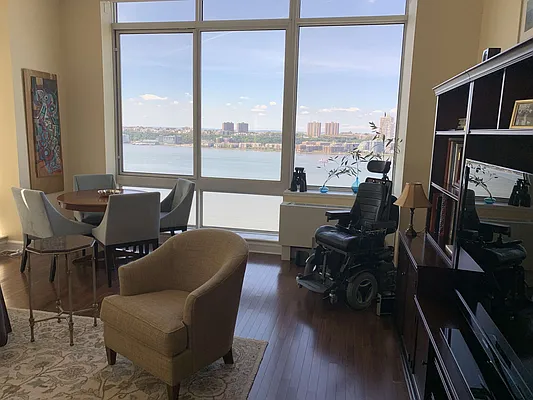 Rented by Profit Realty | media 4