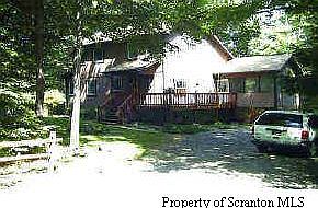 1st image of 9 Beechwood Dr
