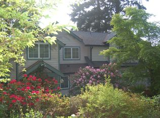 9191 Olympus Beach Rd NE, Bainbridge Island, WA 98110