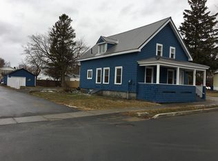 39 State St, Rouses Pt, NY 12979