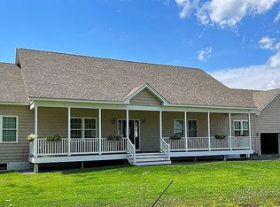 139 Fieldstone Dr, Augusta, ME 04330