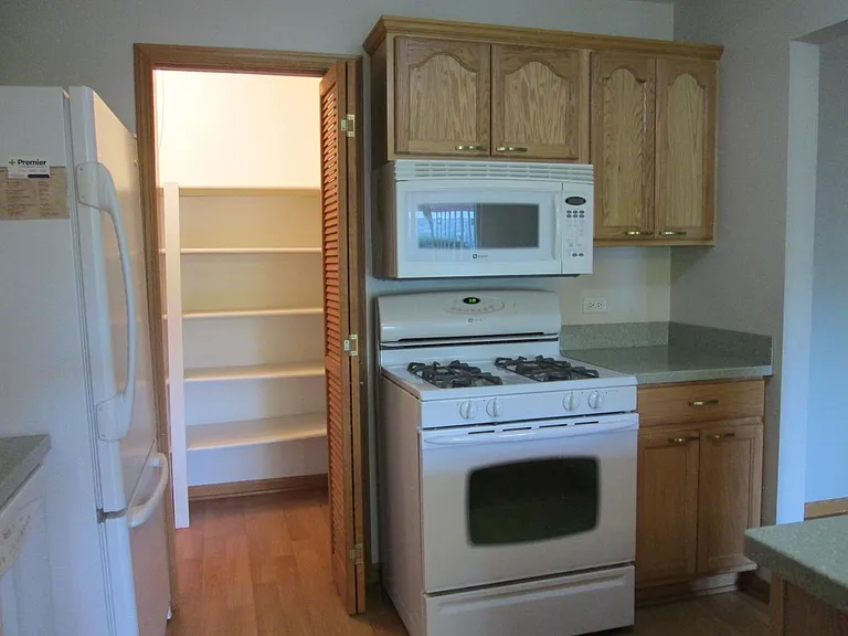 1106 Wildberry Ct #B1 — Photo 11