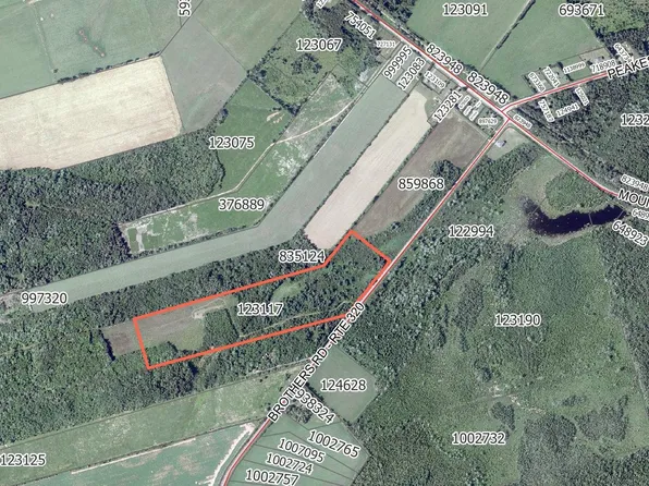 1828 Route 320, Peakes, PE C0A 1A0