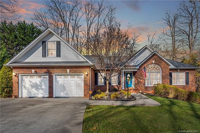 1st image of 2436 Emily Dr