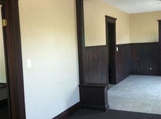 529 Cayuga Dr, Niagara Falls, NY 14304