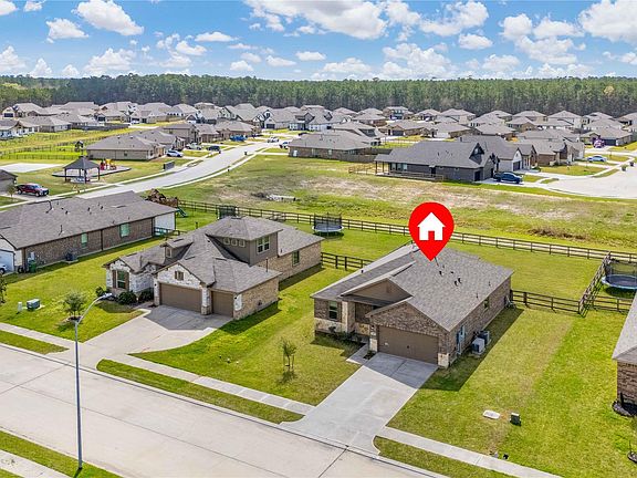 2nd image of 213 Kickapoo Dr