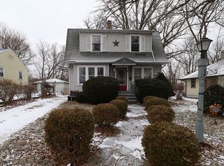 913 Woods Ave, Joliet, IL 60436