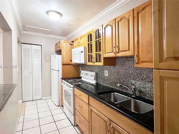 4th image of 4530 NW 79th Ave APT 2A