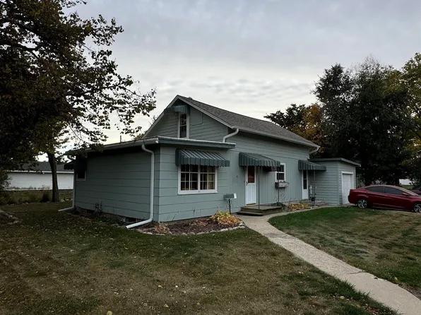 509 W Center St, Madison, SD 57042