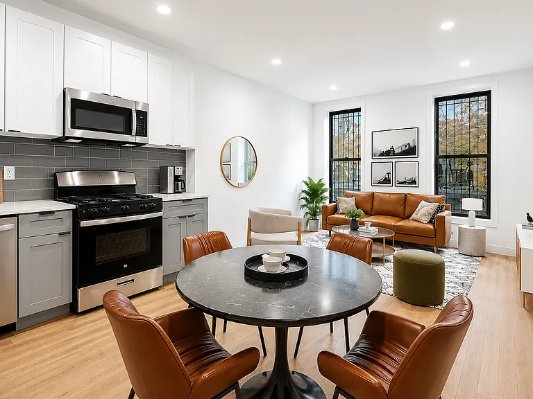 1113 Herkimer St #1 — Photo 2