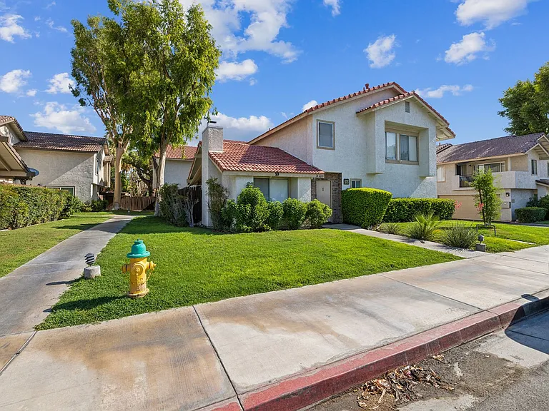 74624 Driftwood Drive — Photo 2