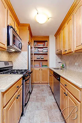 Sold by Bellmarc Realty | media 12