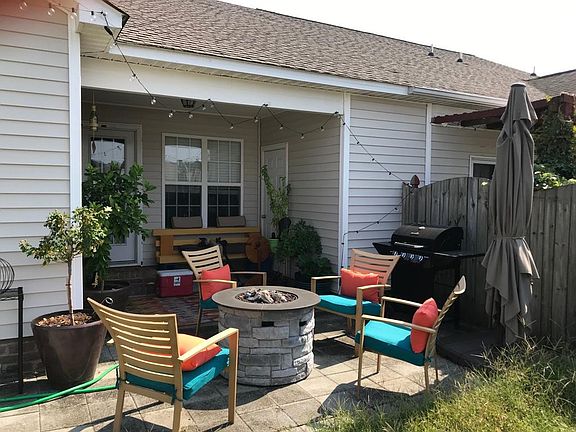 2nd image of 2308 Saddleback Dr #B