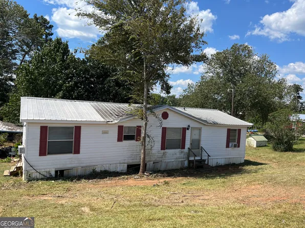 866 S Lake Dr, East Dublin, GA 31027