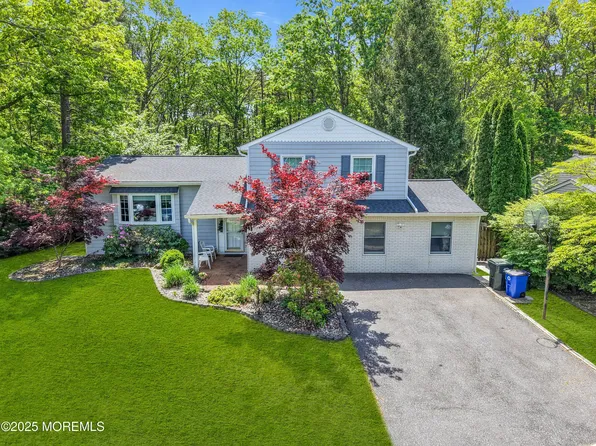 14 Feathertree Court, Howell, NJ 07731