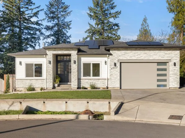 17051 SE Manley St, Portland, OR 97236