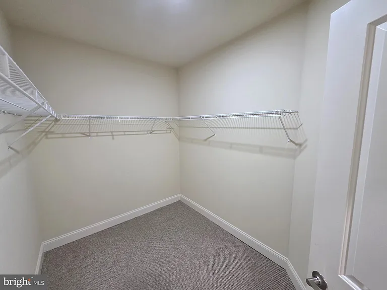 38 Maryland Ave #Penthouse 608 — Photo 17