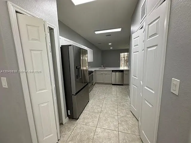 15305 SW 89th Ter — Photo 2