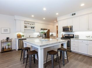875 E Promenade UNIT D, Azusa, CA 91702