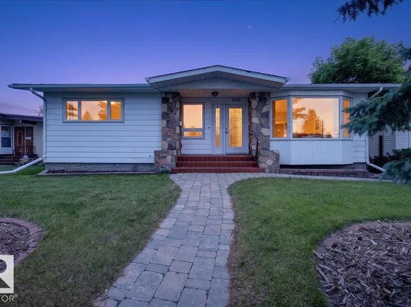 8515 56th St NW, Edmonton, AB T6B 1H8