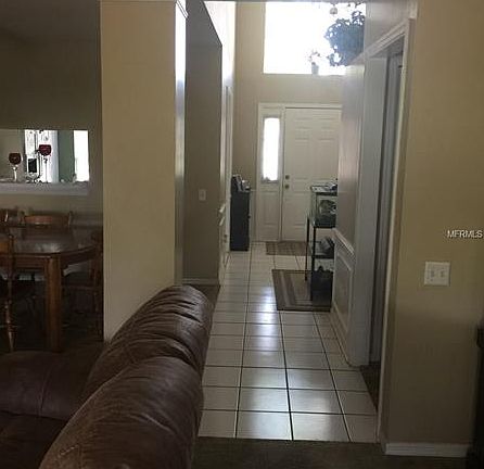 3rd image of 840 W Charing Cross Cir