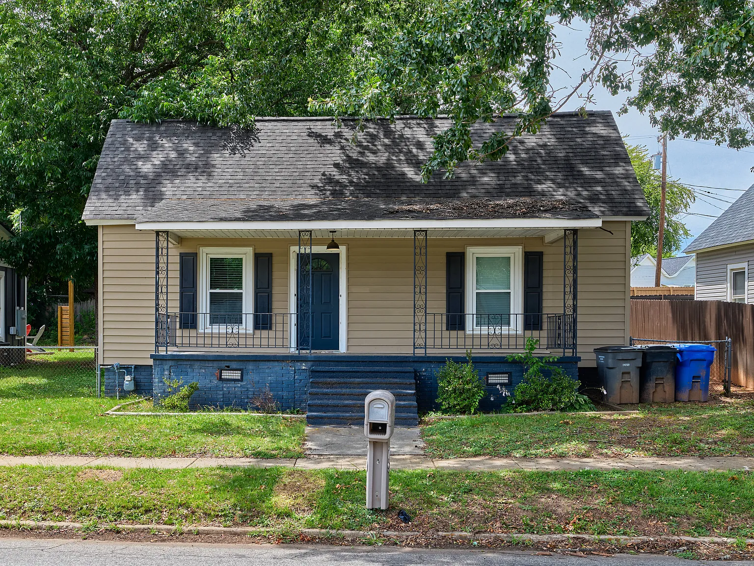 2 bed, 1235 sqft, $1,500 — Photo 3