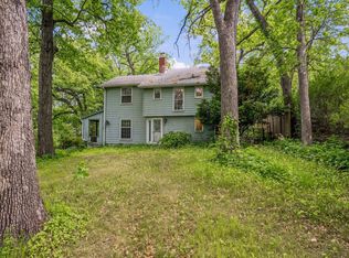 4004 John Lynde Rd, Des Moines, IA 50312