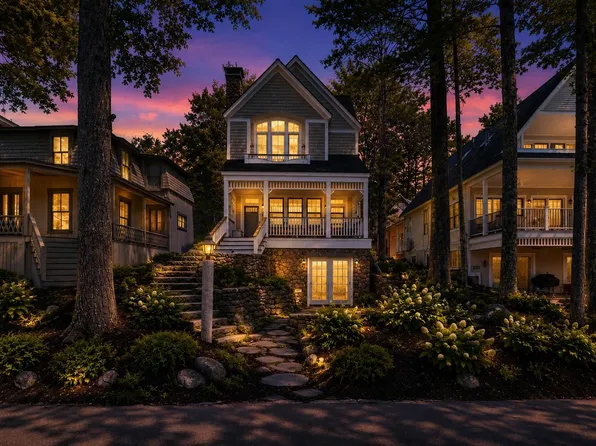 6 Lake Avenue, Newbury, NH 03255