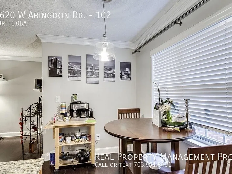 1620 W Abingdon Dr #102 — Photo 9