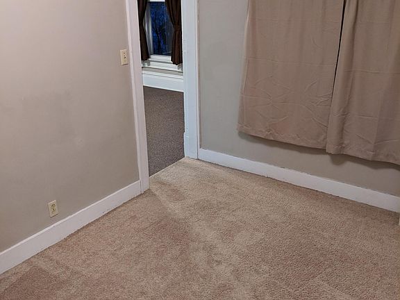 4th image of 524 Park Ave
