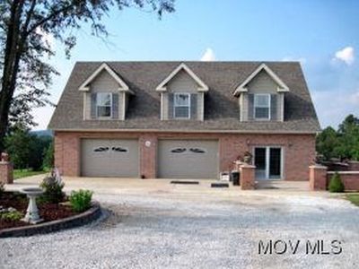818 Badgley Fork Rd, Mineral Wells, WV, 26150
