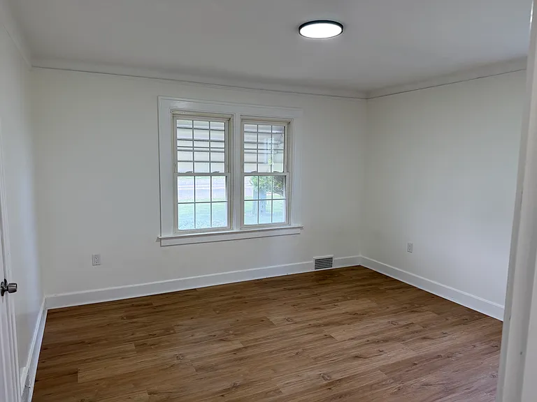 51100 North Ave — Photo 19