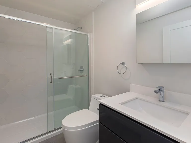 839 Broderick St #890R — Photo 17