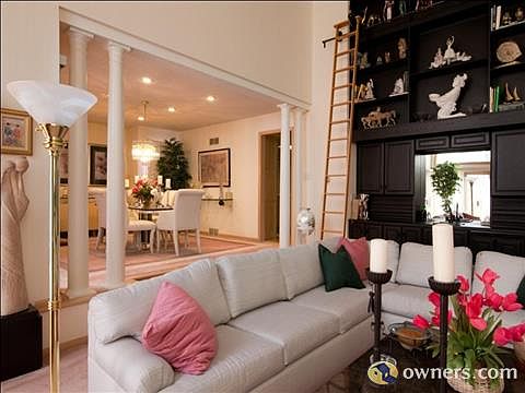 Open plan living room and dining room