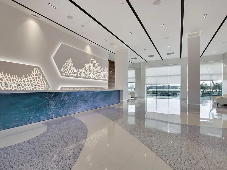 650 West Ave #1408 — Photo 43