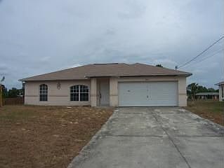 1st image of 4218 2nd St W