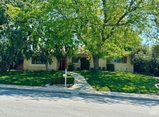 3909 Crescent Dr, Bakersfield, CA