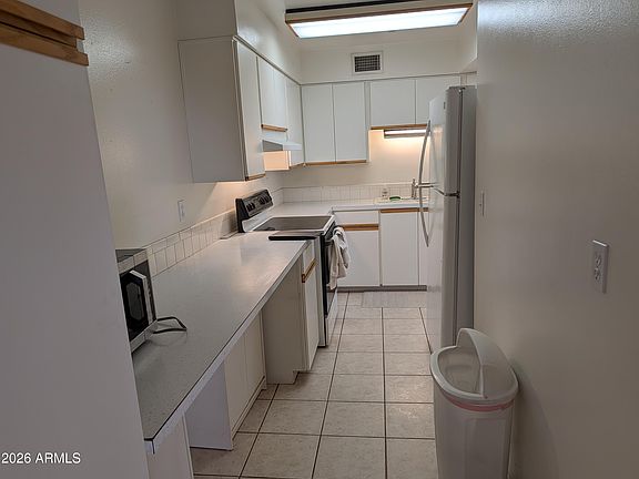5th image of 1907 N 42ND Street
