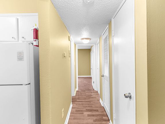 5th image of 1313-1321 34th St S #1313