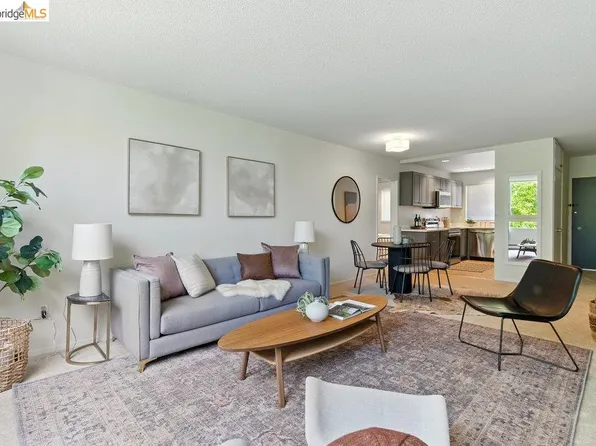 2601 College Ave APT 203, Berkeley, CA 94704