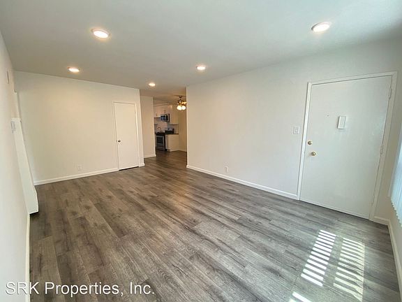 2nd image of 3367 Overland Ave Unit 4