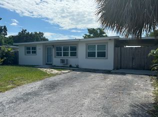 9372 88th Way, Seminole, FL 33777