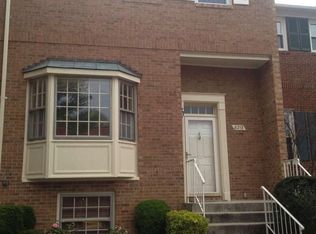 8213 La Faye Ct, Alexandria, VA 22306