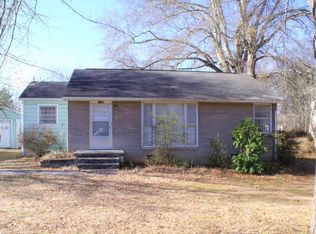 3105 Luwana Rd, Knoxville, TN 37917