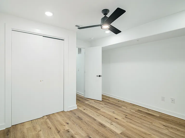 2620 Federal St #1 — Photo 16