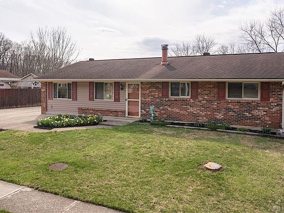 3rd image of 7019 Sandalview Dr