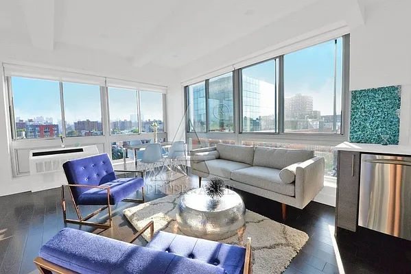 Rented by Peter Ashe | media 11