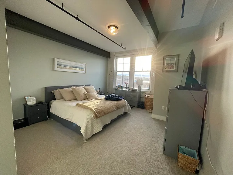 Oak Knitting Mill Apartments Franklin Square Available — Photo 21