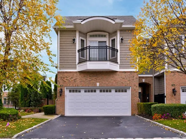 702 Equestrian Way, Westbury, NY 11590